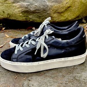 GOLDEN GOOSE SIZE 9 gym shoe in GREAT CONDITION